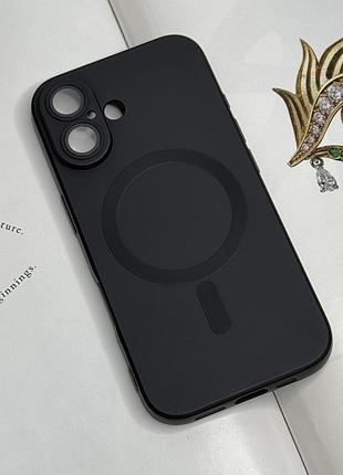 Чорний силіконовий чохол на iphone 16 plus з захистом камери