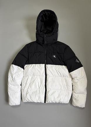 Женский пуховик calvin klein jeans  size s