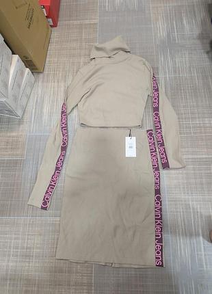 Костюм calvin klein jeans, размер s, новый с бирками