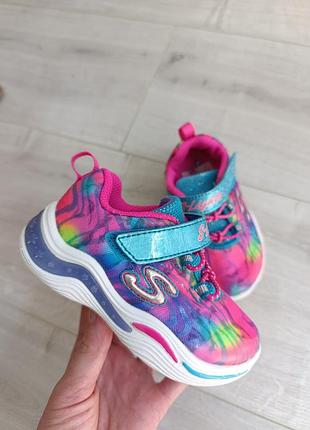 Кроссовки от sketchers размер 22 2