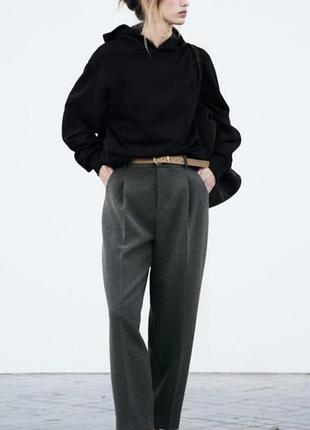 Актуальні жіночі штани брюки з нових колекцій від  zara