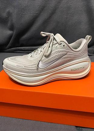 Nike vomero plus 3