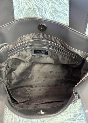 Сумка лакована armani jeans 7