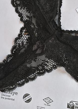 Вишукані  трусики  hunkemöller 3
