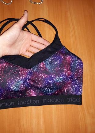 Triumph triaction спортивный топ 6