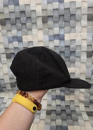 Кепка roar black/gold snapback 4