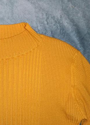 Женский горчичный гольф в рубчик pull &amp; bear. 2