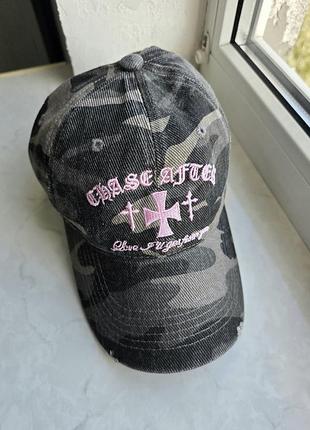 Кепка chrome hearts gothic camo kiss