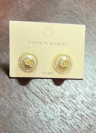 Брендовые сережки  chanel 2