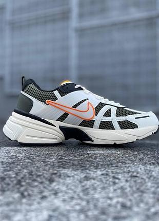 Кросівки nike v2k run beige&green