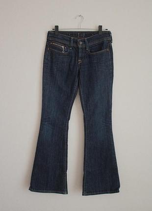 Джинсы клеш от levi's с уникальными деталями y2k