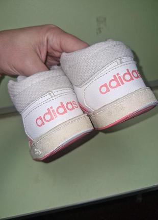 Кроссовки adidas унисекс 2