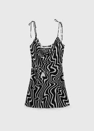 Коротка сукня zara xs