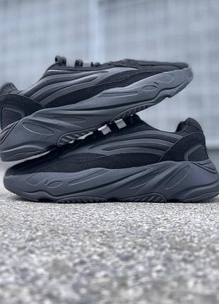 Кроссовки adidas yeezy 700 v2 белые и черные 5