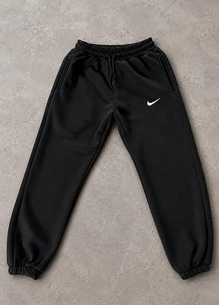Черные джоггеры nike с манжетами, спортивные штаны найк на резинке для мужчин s