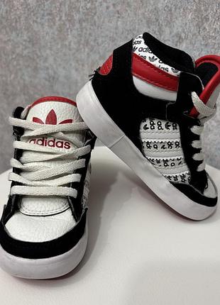 Хайтопи, високі кросівки adidas оригінал 22 р