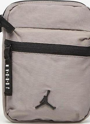 Сумка кросс-боди nike jan airborne festival bag 0,75l лучшая цена с быстрой доставкой по украине