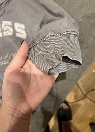 Худі guess 4
