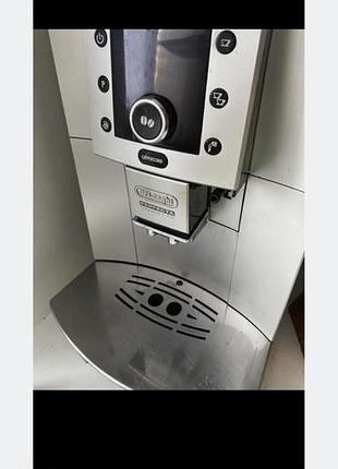 Кавомашина delonghi