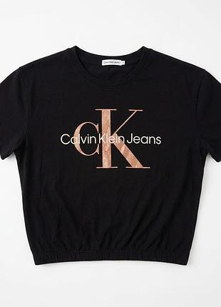 Оригінальна футболка calvin klein jeans (бронзовий/золотистий логотип) — розмір 14 (xs/s)