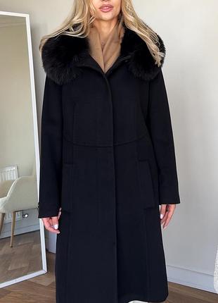 Вовняне пальто max mara з натуральним хутром