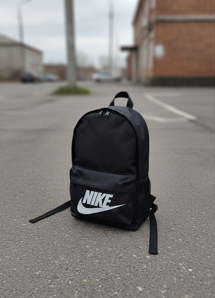 Рюкзак nike унисекс из плотной ткани oxford 1000d 40×25×10 см черный городской спортивный