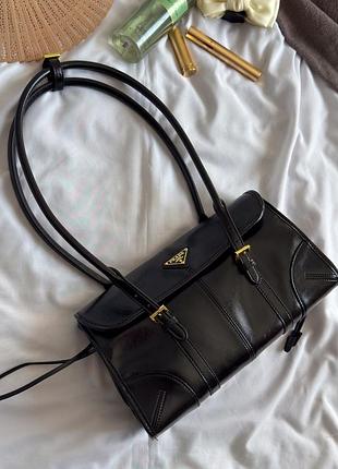Prada medium leather shoulder black/gold