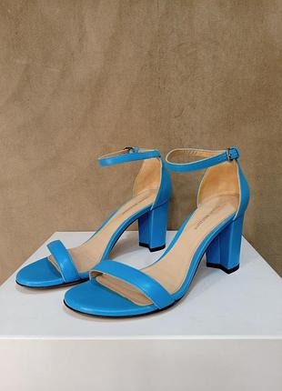 Босоножки stuart weitzman
