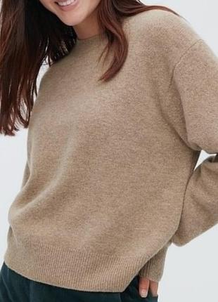 Светр uniqlo 8