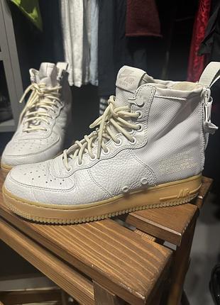 Nike sf air force 1 mid vast grey aa3966-005, eu 41.