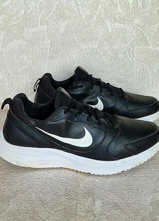Кроссовки (nike todos) размер 46-47 5