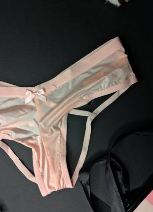 Очень сексуальные трусики strappy o-ring cheeky panty victoria's secret2 фото