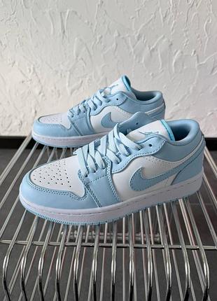 Nike air jordan 1 low blue white 5