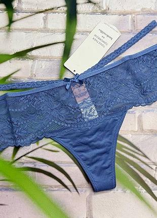 Трусики жіночі стринги з широким мереживом по талії hunkemoller.