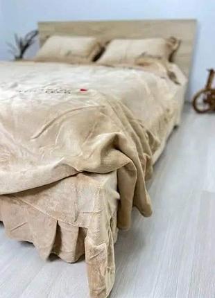 Мягкое и нежное велюровое постельное белье моника полуторное на резинке