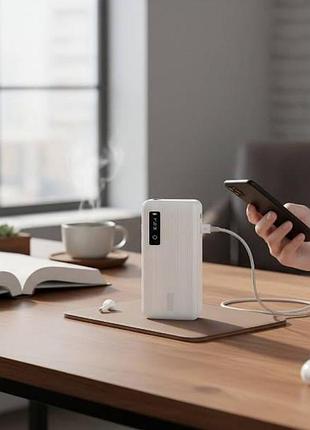 Power bank 30000mah oarmio 5v\2.1a білий