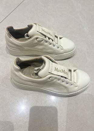 Кросівки maxmara 3
