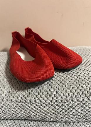 Балетки червоні 42 5