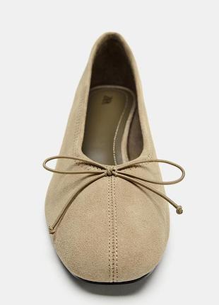 Замшевые балетки на каблуке 2