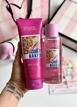 Спрей та лосьйон для тіла just baked victoria’s secret