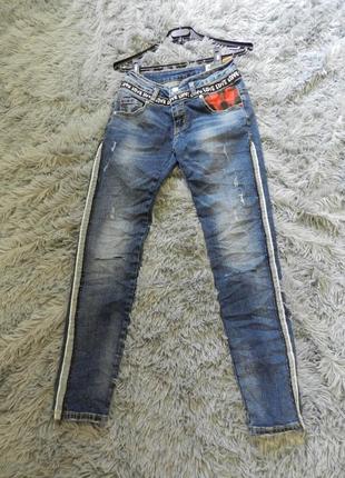 ⛔ джинсы