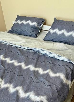 Стильний двоспальний комплект постільної білизни 180×220 сатин + плюш з підковдрою на блискавці для зручності щоденного
