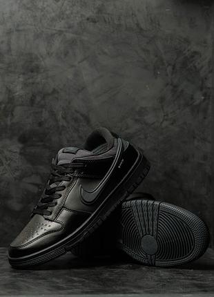 Nike dunk low gore-tex triple black 3