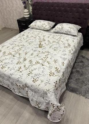 Покрывало 100% хлопок цветы стеганое 200x230 и наволочки 50x70.