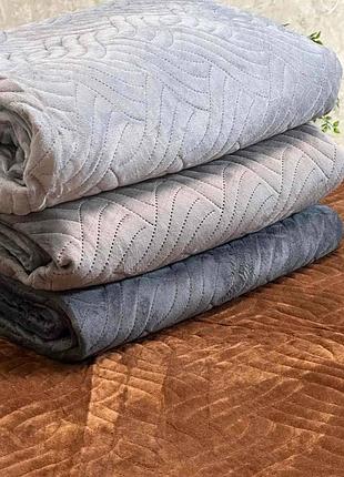 Покрывало велюровое стеганое турция 220×240