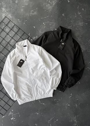 Куртка ветровка nike l 10