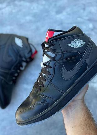 Кросівки чоловічі nike air jordan 1 mid (46 (30 см))
