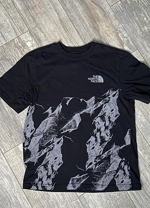 Футболка the north face 7-8(122 см)