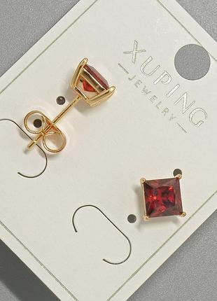 Серьги пусеты xuping с красным кристаллом d-6мм+- позолота 18к