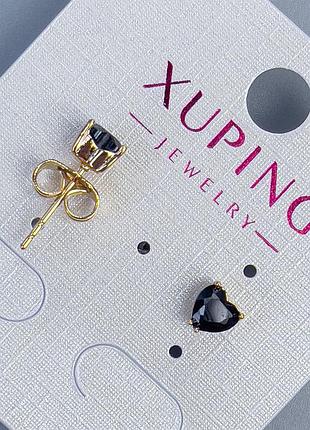 Серьги пусеты серьги пульчики xuping сердце с черным камнем 5мм+- позолота 18к